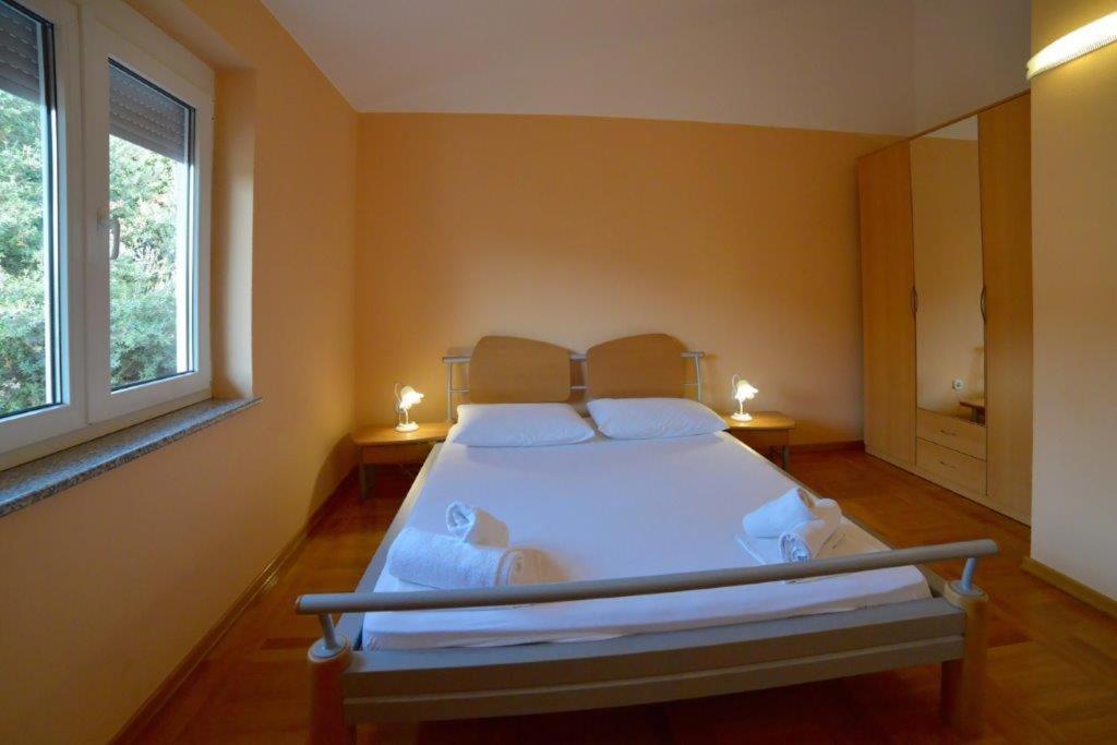 Blue Oasis Aparthotel Primosten Bagian luar foto