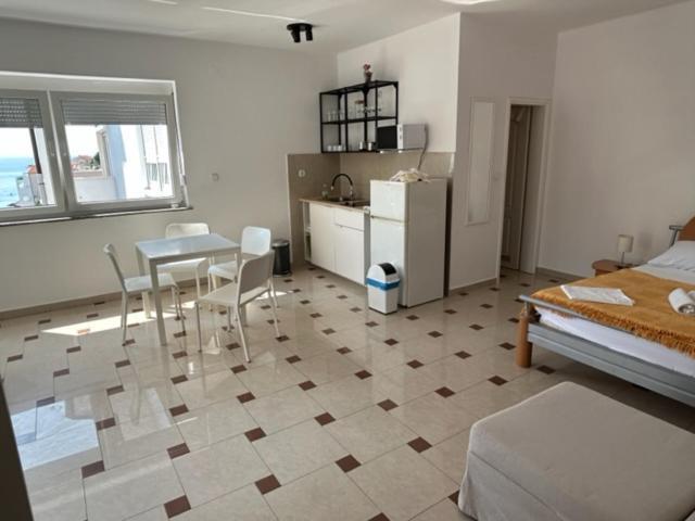 Blue Oasis Aparthotel Primosten Bagian luar foto