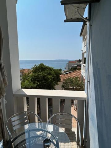Blue Oasis Aparthotel Primosten Bagian luar foto